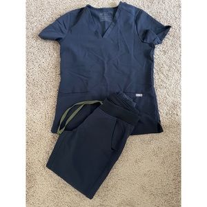 Used Figs brand scrub set size XS in color Night Sky (grey blue)